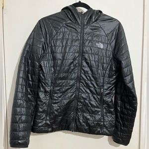 North Face black jacket with hood